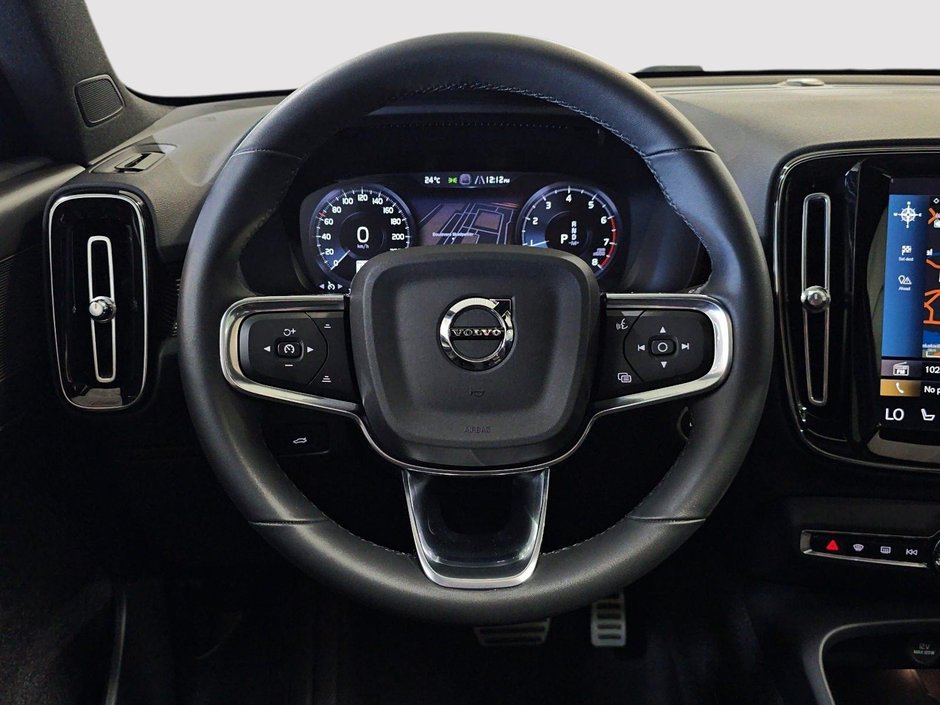 Volvo XC40 T5 R-DESIGN TOIT PANO GPS CUIR CARPLAY 2022-22