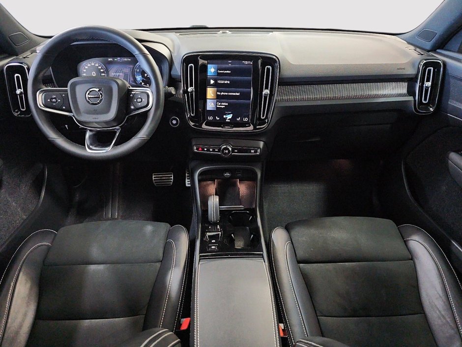 Volvo XC40 T5 R-DESIGN TOIT PANO GPS CUIR CARPLAY 2022-17