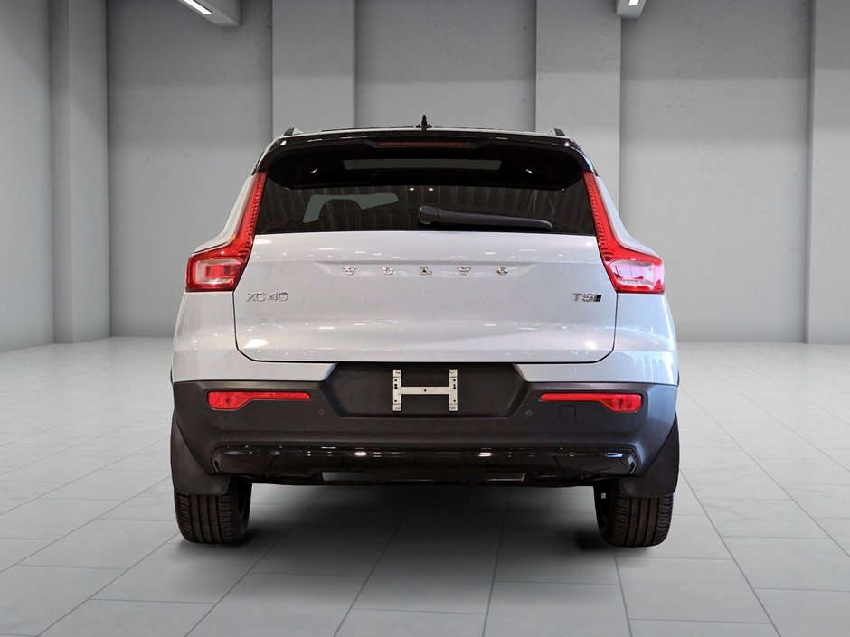 Volvo XC40 T5 R-DESIGN TOIT PANO GPS CUIR CARPLAY 2022-7