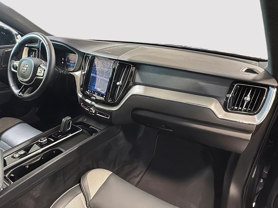 Volvo XC60 R-DESING B6 AWD 295HP TURBO HYBRIDE LEGERE CUIR 2022-18