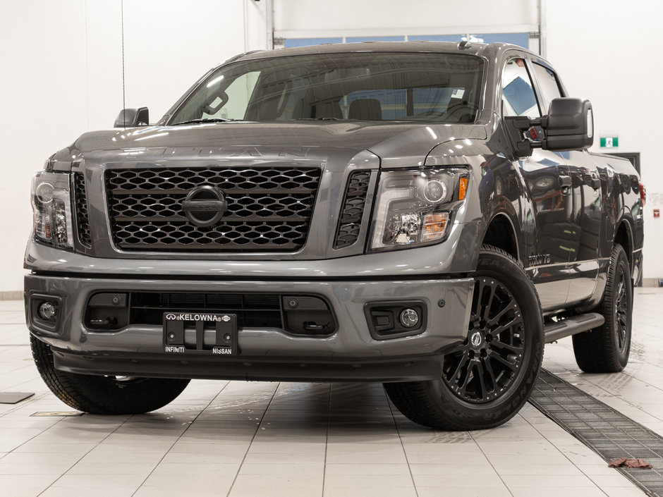 Kelowna Nissan | 2019 Titan Crew Cab SV Midnight Edition - #N19474