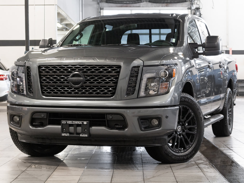 Kelowna Nissan | 2019 Titan Crew Cab SV Midnight Edition - #N19373