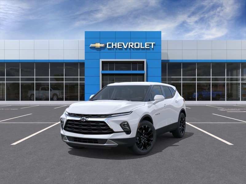 2026 Chevrolet Blazer in Sept-Îles, Quebec - w940px
