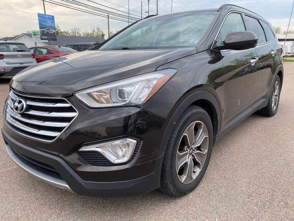 Hyundai Santa Fe XL Premium 2016 à Amherst, Nouvelle-Écosse