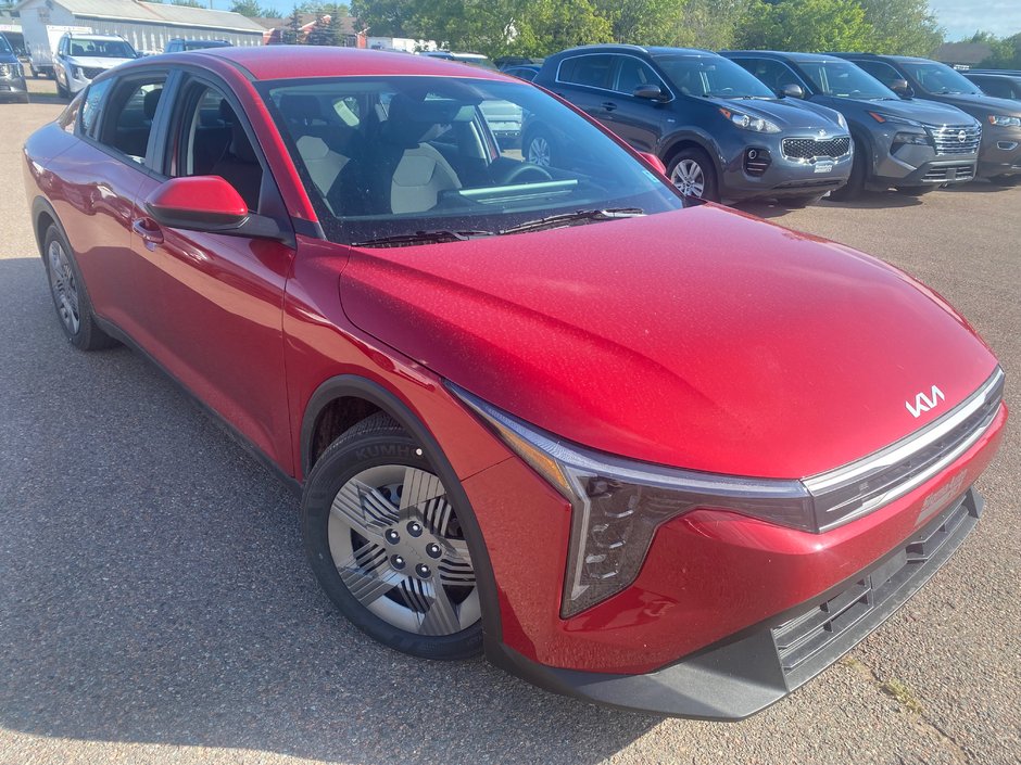 Kia K4 LX | Cam | USB | HtdSeats | Warranty to 2031 2026 à Hebbville, Nouvelle-Écosse