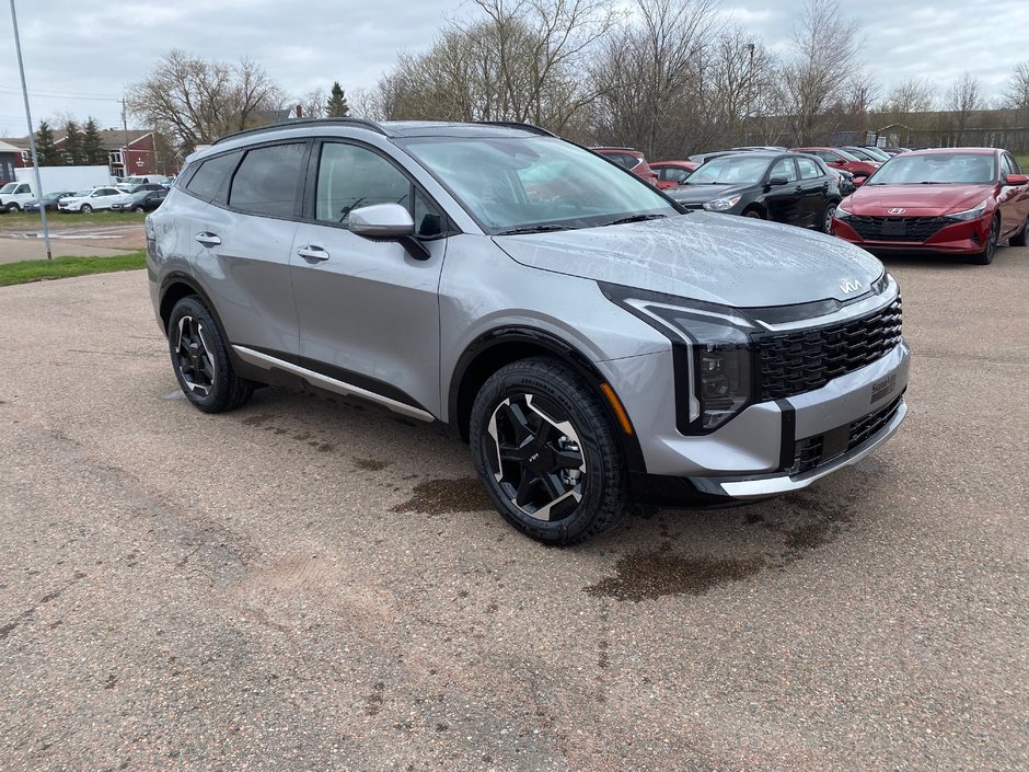 Kia Sportage Hybrid EX Premium | Leather | Roof | Warranty to 2034 2026 à Amherst, Nouvelle-Écosse