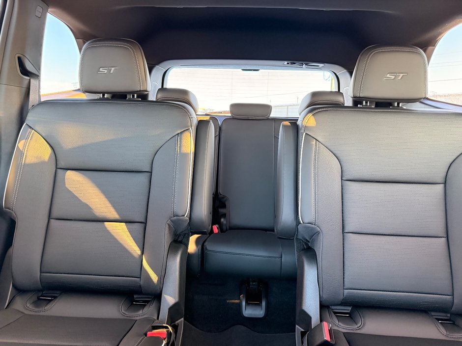 2026 Buick Enclave Sport Touring-11