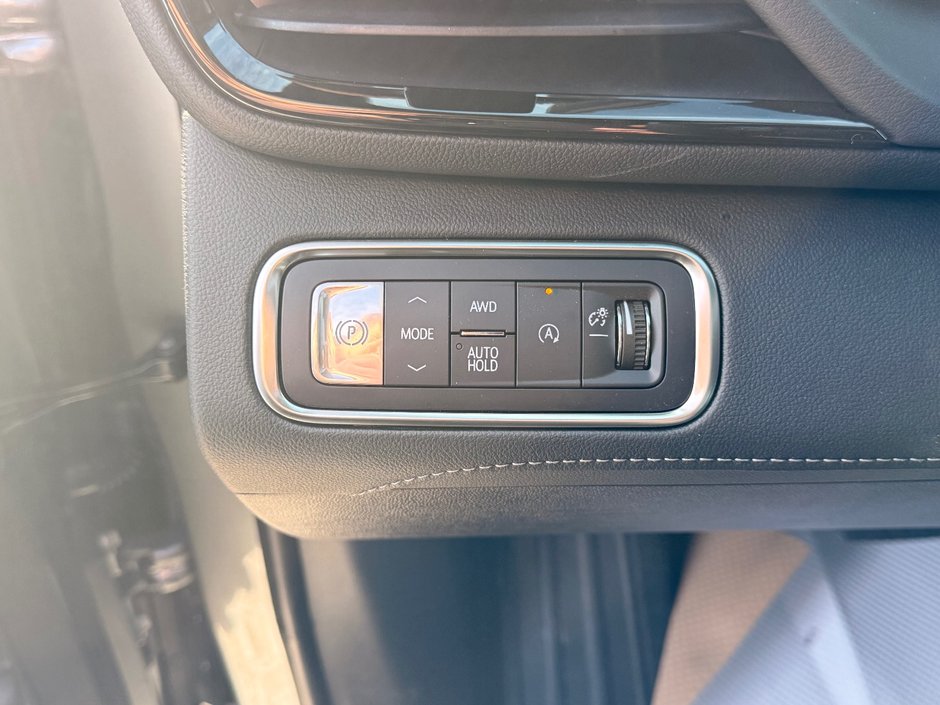 2026 Buick Enclave Avenir-10