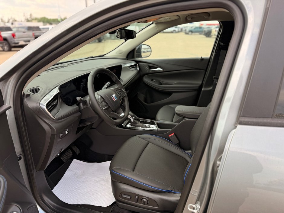 2026 Buick Encore GX Sport Touring-10