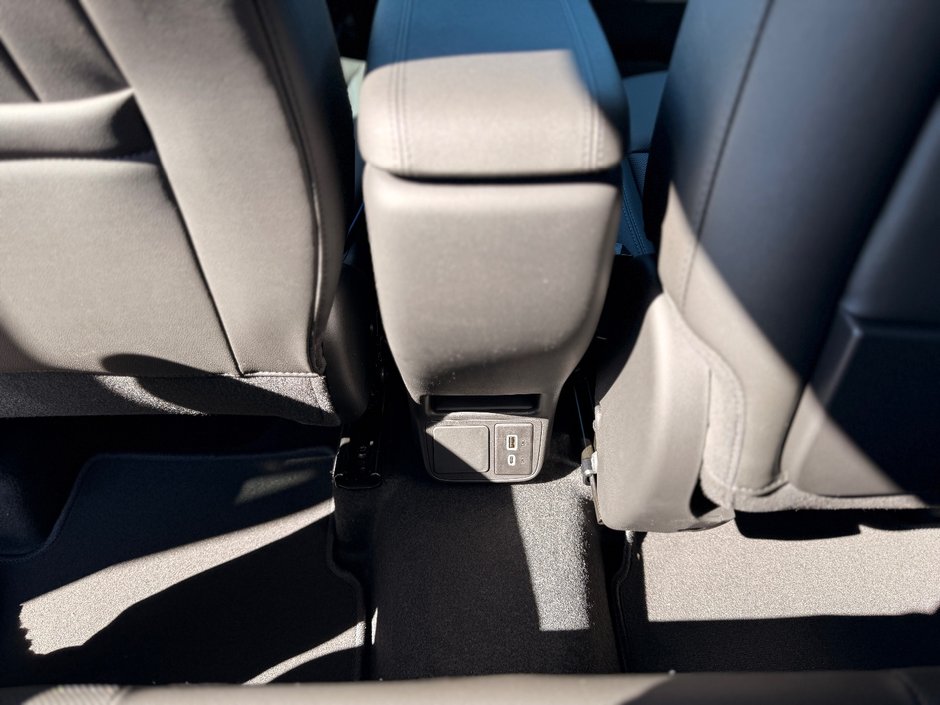 2026 Buick Encore GX Sport Touring-17