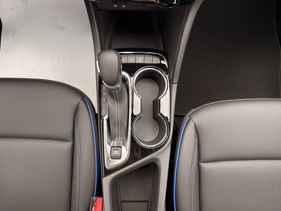 2026 Buick Encore GX Sport Touring-16