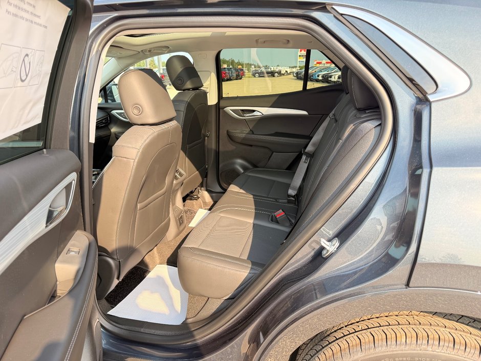 2026 Buick Envision Avenir-12