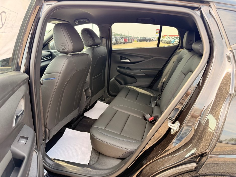 2026 Buick Envista Sport Touring-12
