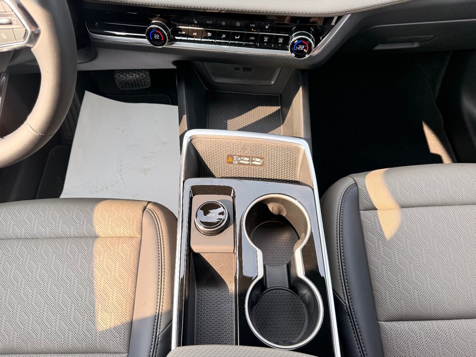 2027 Chevrolet Equinox LT-15