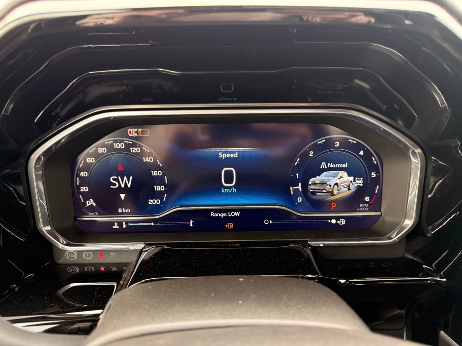 2025 Chevrolet Silverado 1500 High Country-17
