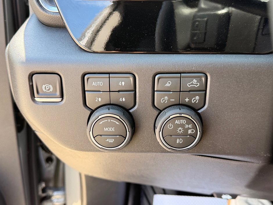 2026 Chevrolet Silverado 1500 LT Trail Boss-9