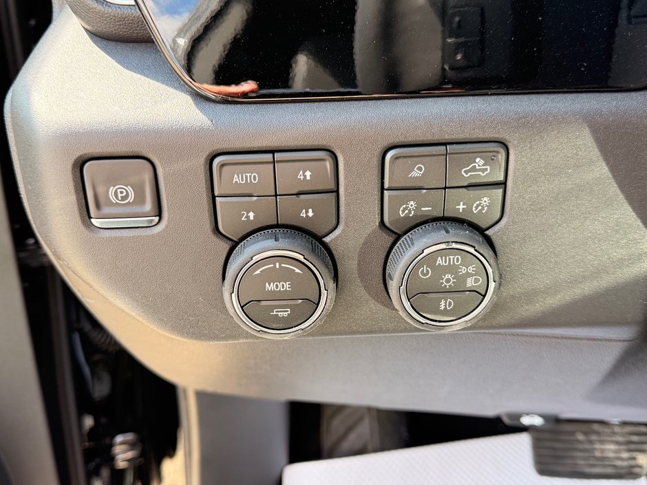 2026 Chevrolet Silverado 1500 LT Trail Boss-9