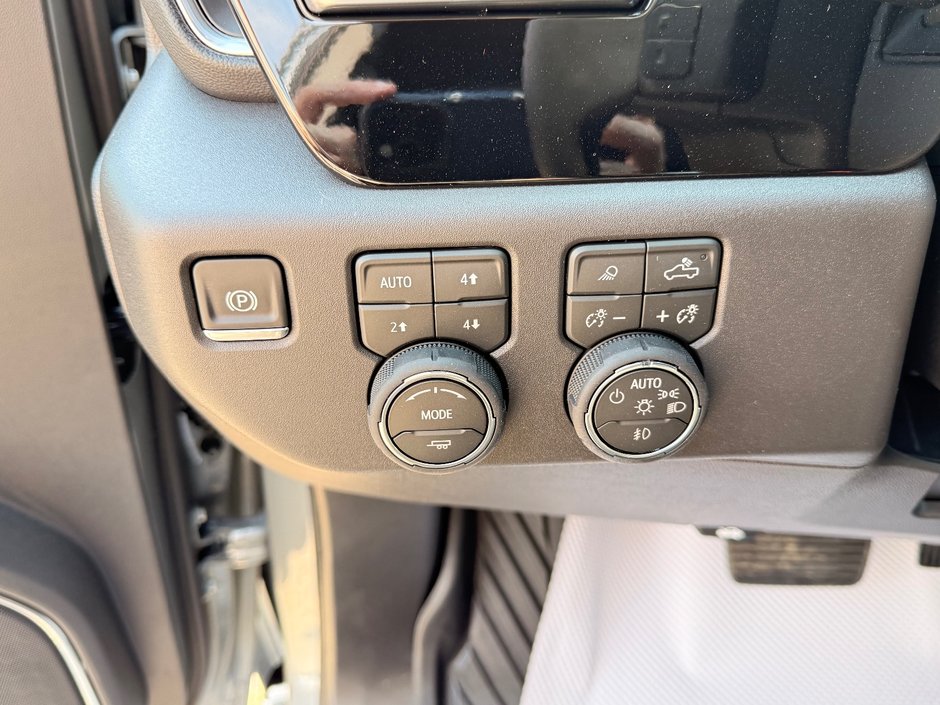 2026 Chevrolet Silverado 1500 LT Trail Boss-9