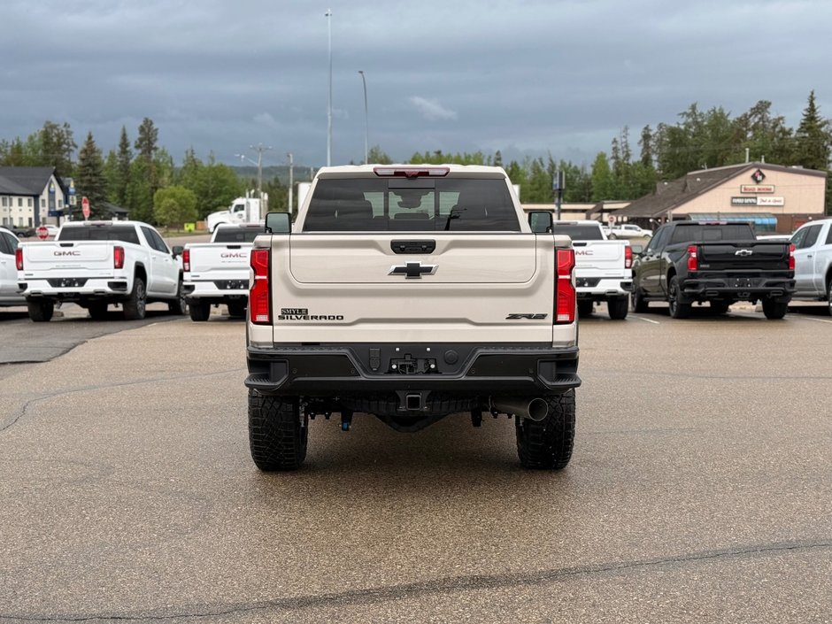 2026 Chevrolet Silverado 2500 HD ZR2-5