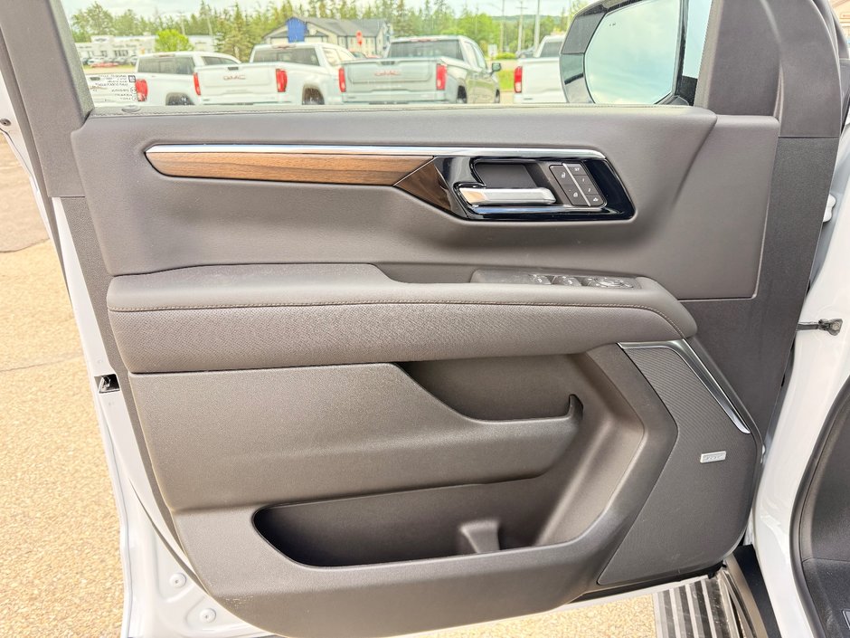 2026 Chevrolet Suburban High Country-10