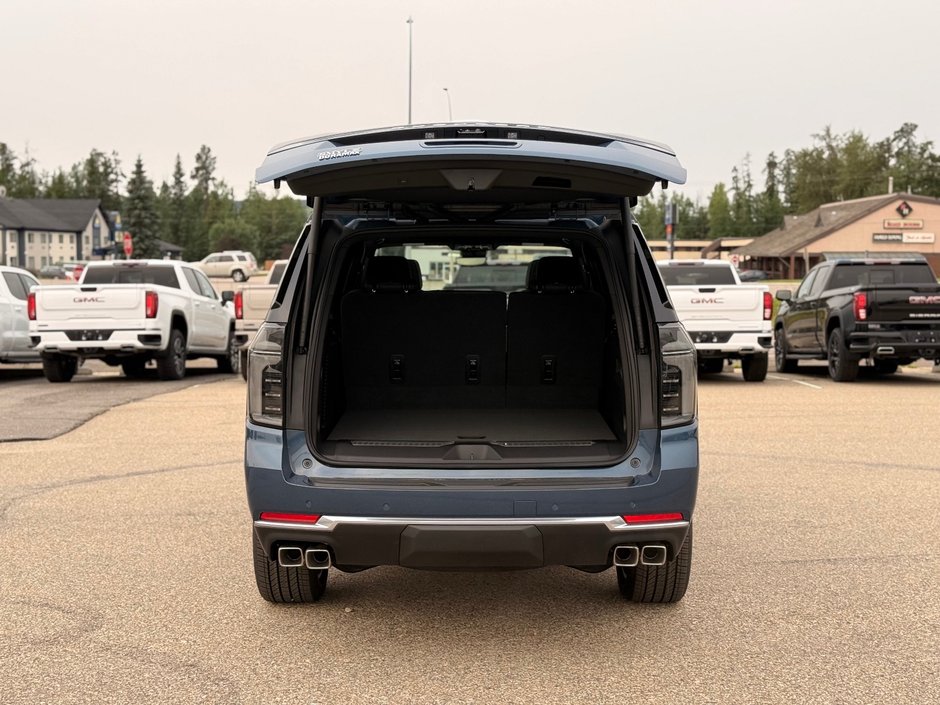 2026 Chevrolet Suburban High Country-6