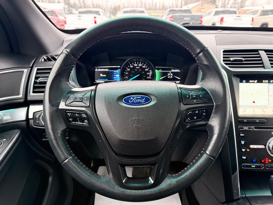 2017 Ford Explorer Sport Sport-18