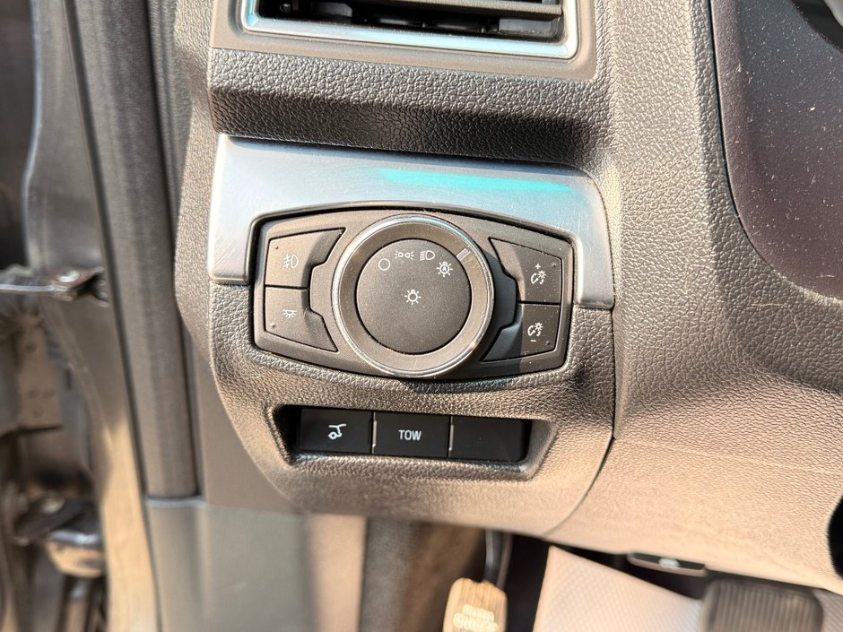 2017 Ford Explorer Sport Sport-10