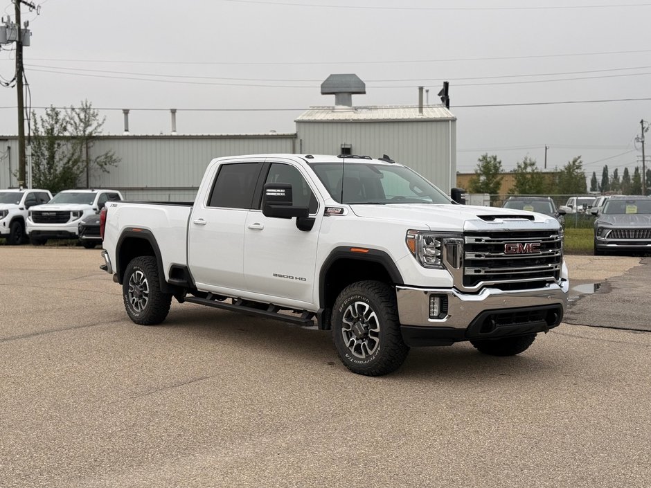 2021 GMC 3500 SLE Crew CAB Pickup 4WD SLE-2