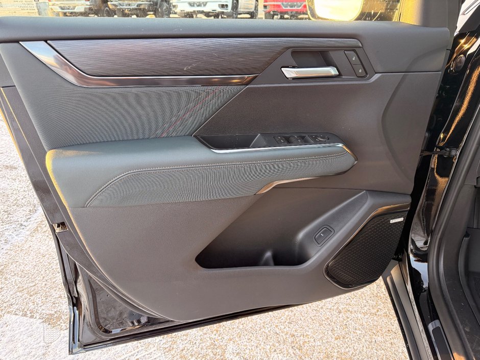 2026 GMC Acadia AT4-9