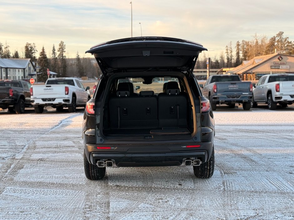 2026 GMC Acadia AT4-6