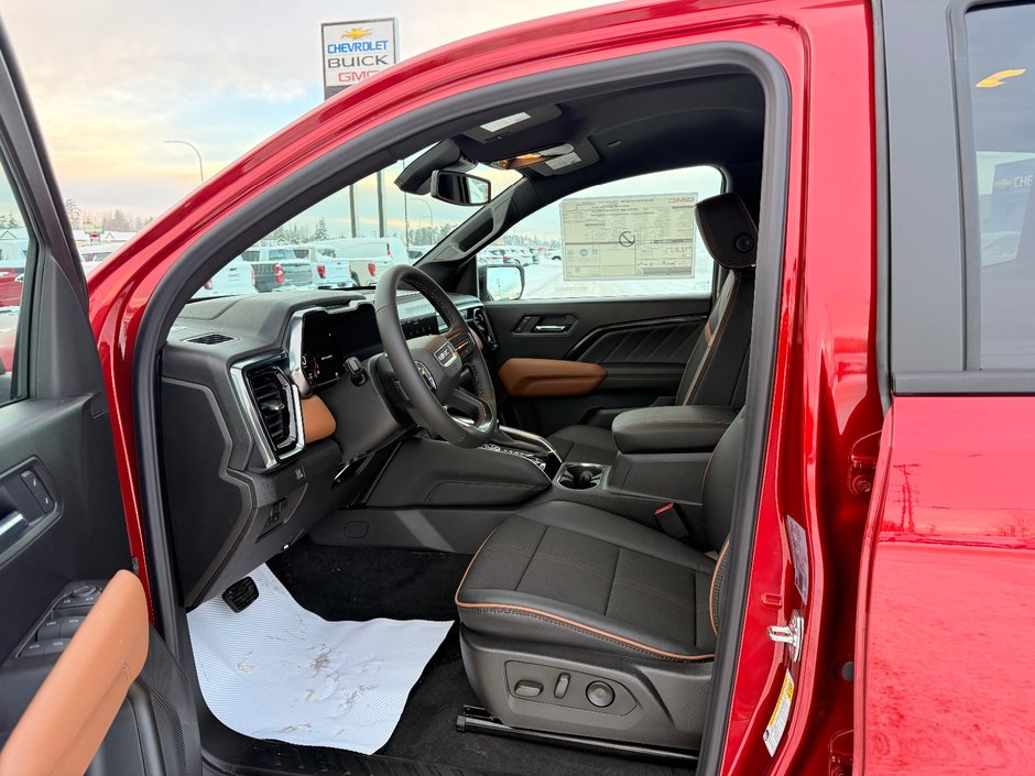 2026 GMC Canyon AT4-10