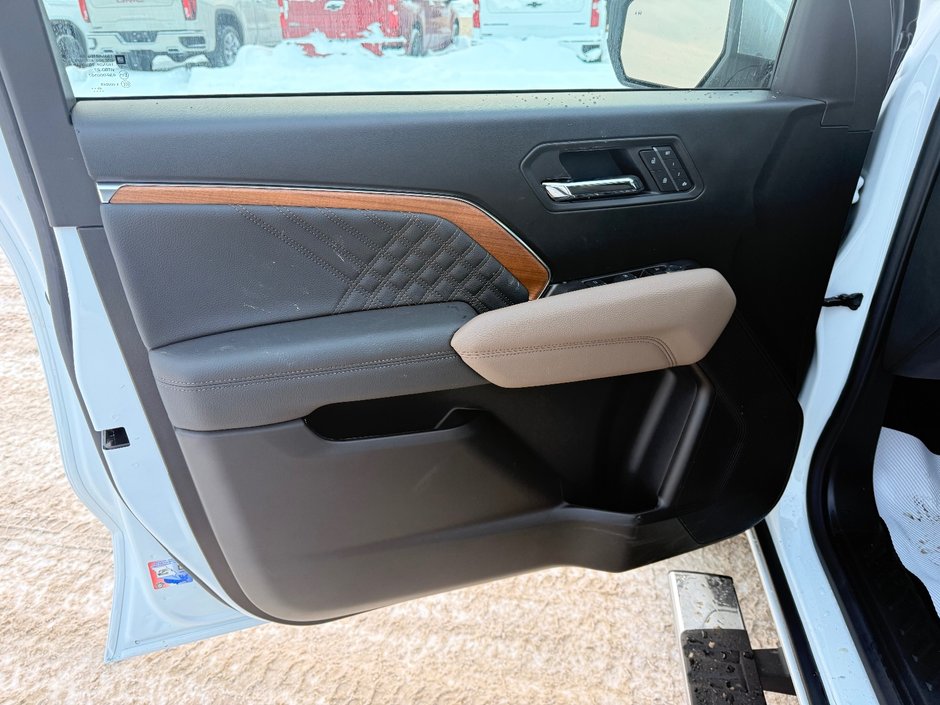 2026 GMC Canyon DENALI-8