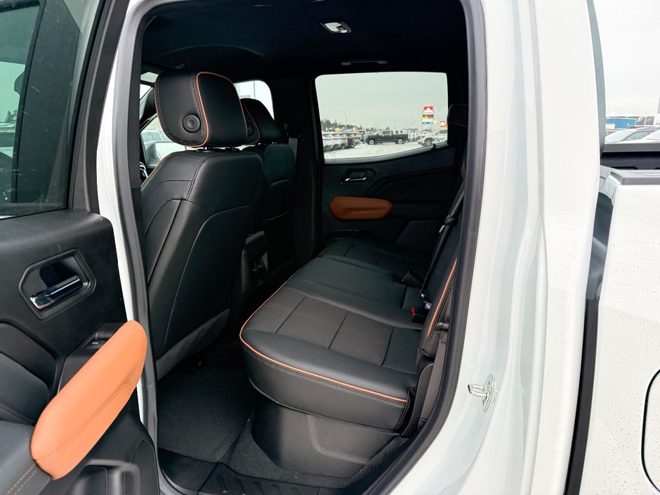 2026 GMC Canyon AT4-11