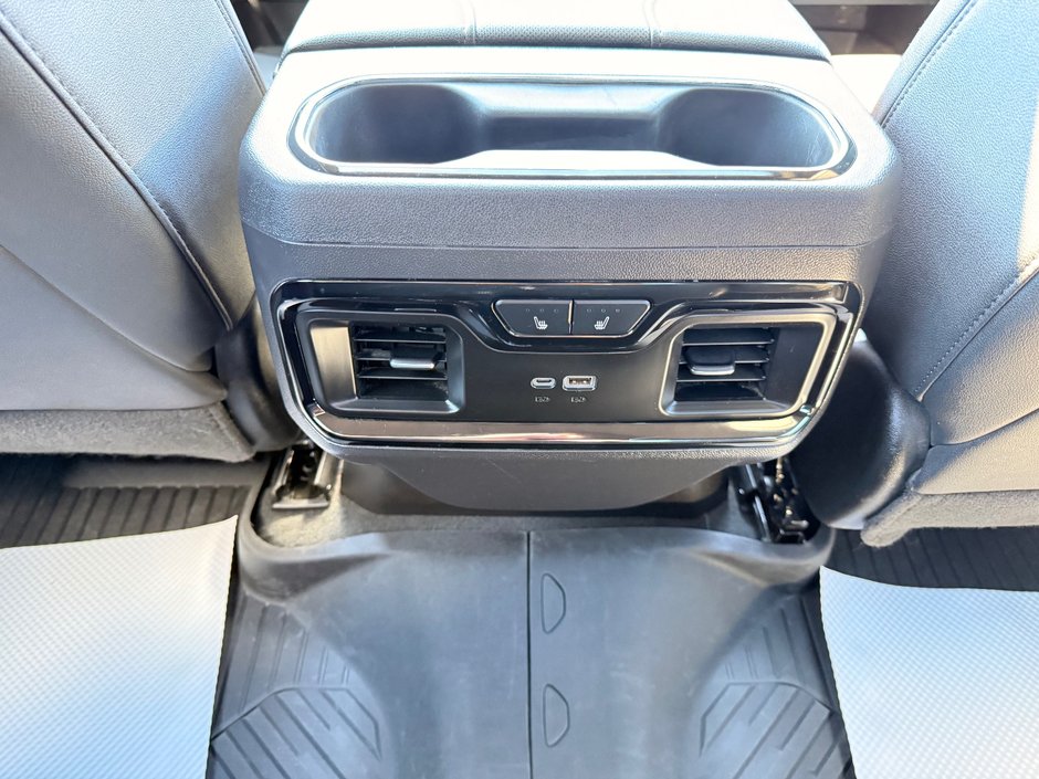 2025 GMC Sierra 1500 AT4 4WD Crew CAB Pickup AT4-19