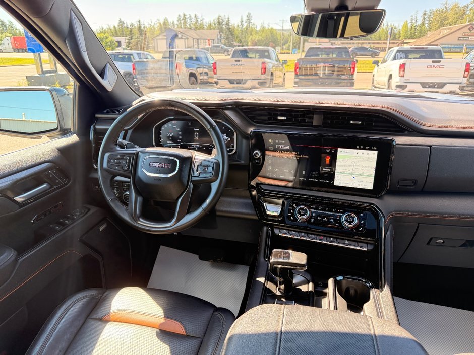 2025 GMC Sierra 1500 AT4 4WD Crew CAB Pickup AT4-13