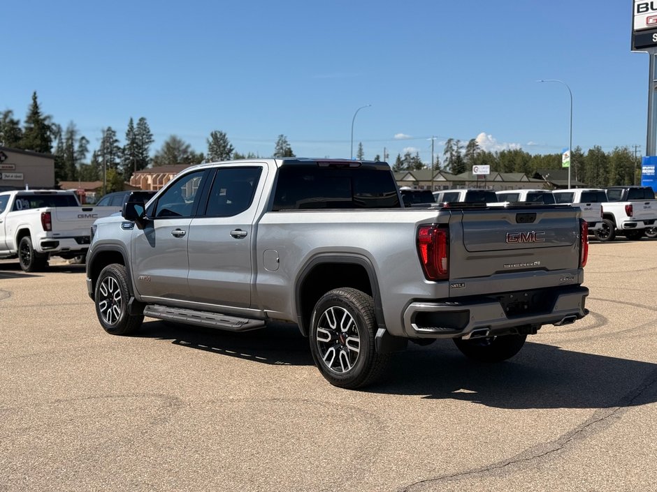 2025 GMC Sierra 1500 AT4 4WD Crew CAB Pickup AT4-6
