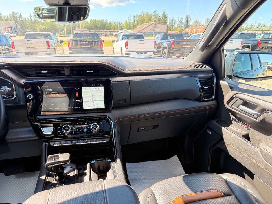 2025 GMC Sierra 1500 AT4 4WD Crew CAB Pickup AT4-14