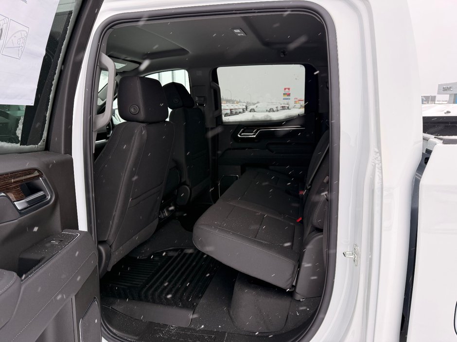 2026 GMC Sierra 1500 ELEVATION-11