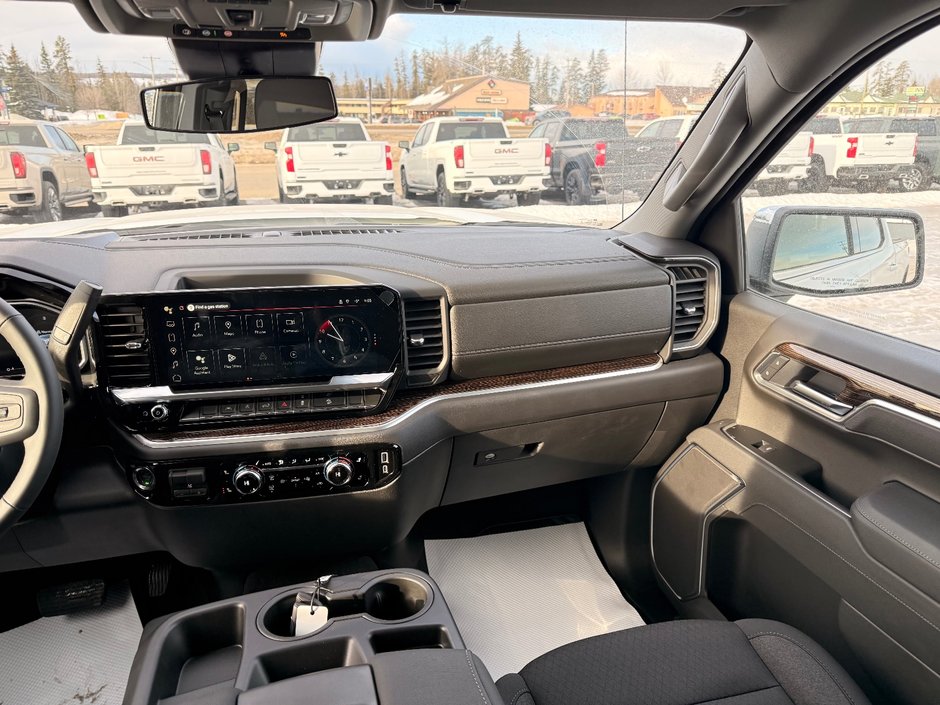 2026 GMC Sierra 1500 SLE-13