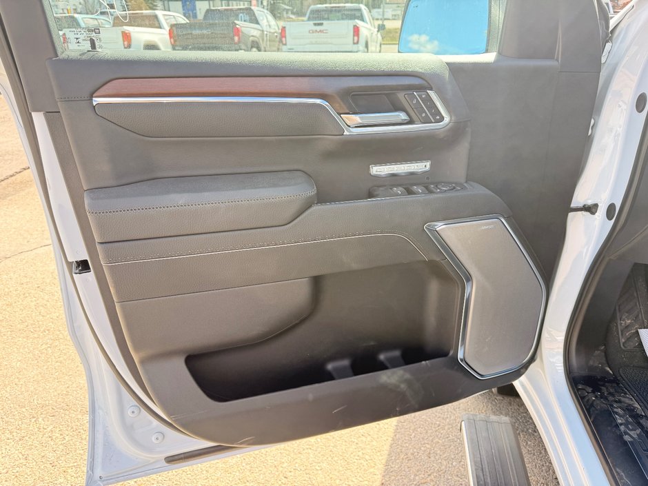 2026 GMC Sierra 1500 DENALI-8