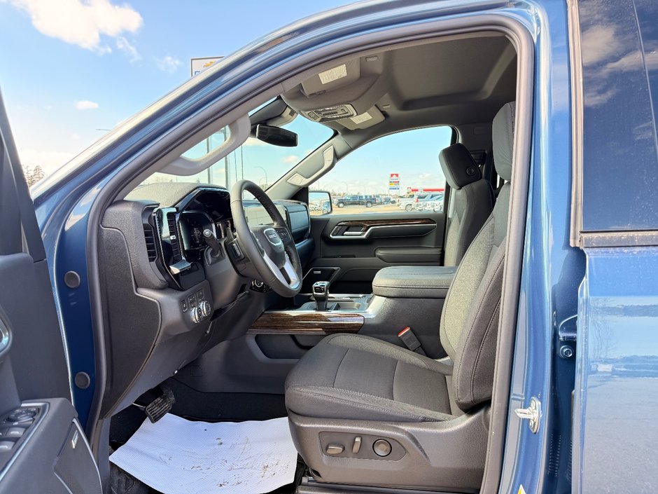 2026 GMC Sierra 1500 ELEVATION-10