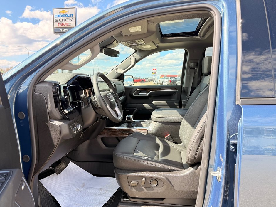 2026 GMC Sierra 1500 ELEVATION-10