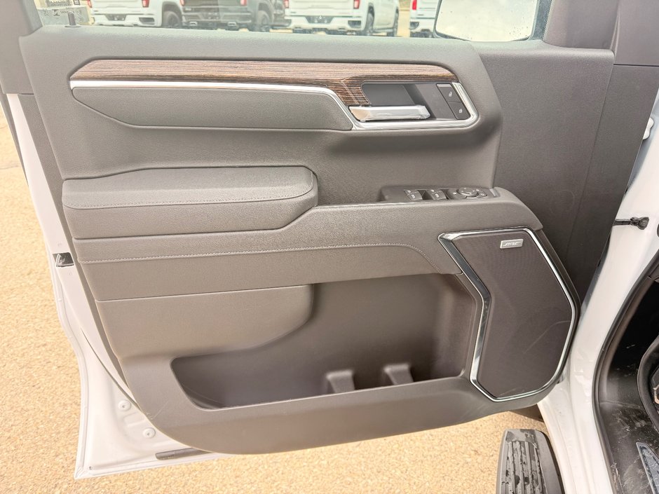 2026 GMC Sierra 1500 ELEVATION-8