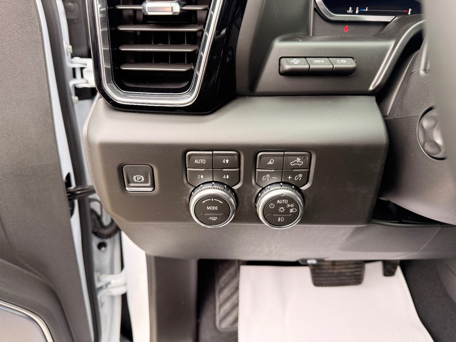 2026 GMC Sierra 1500 DENALI-9