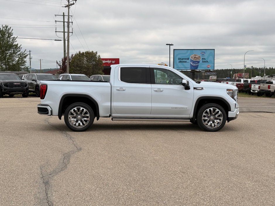 2026 GMC Sierra 1500 DENALI-3