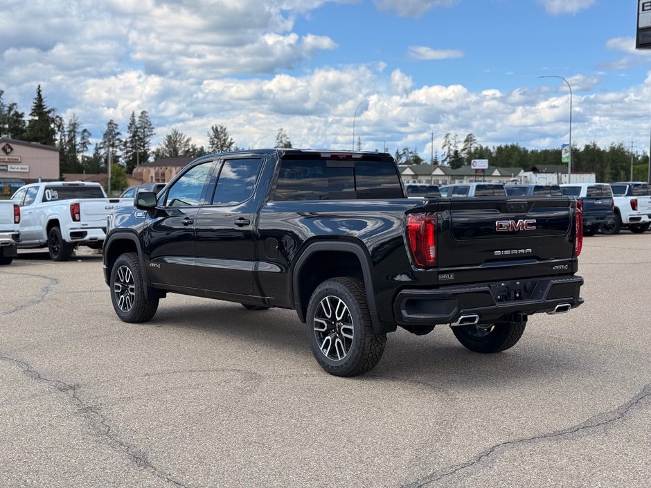 2026 GMC Sierra 1500 AT4-6
