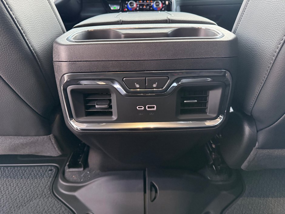 2026 GMC Sierra 3500 HD DENALI SRW-19