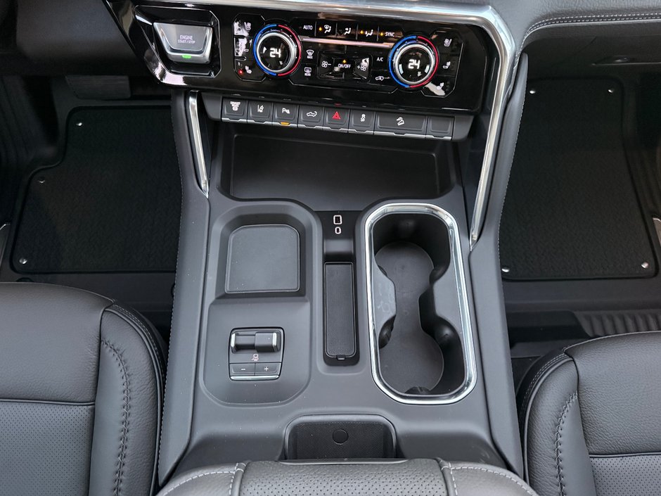 2026 GMC Sierra 3500 HD DENALI SRW-16