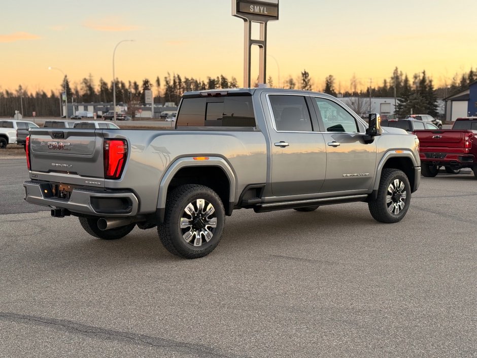 2026 GMC Sierra 3500 HD DENALI SRW-4