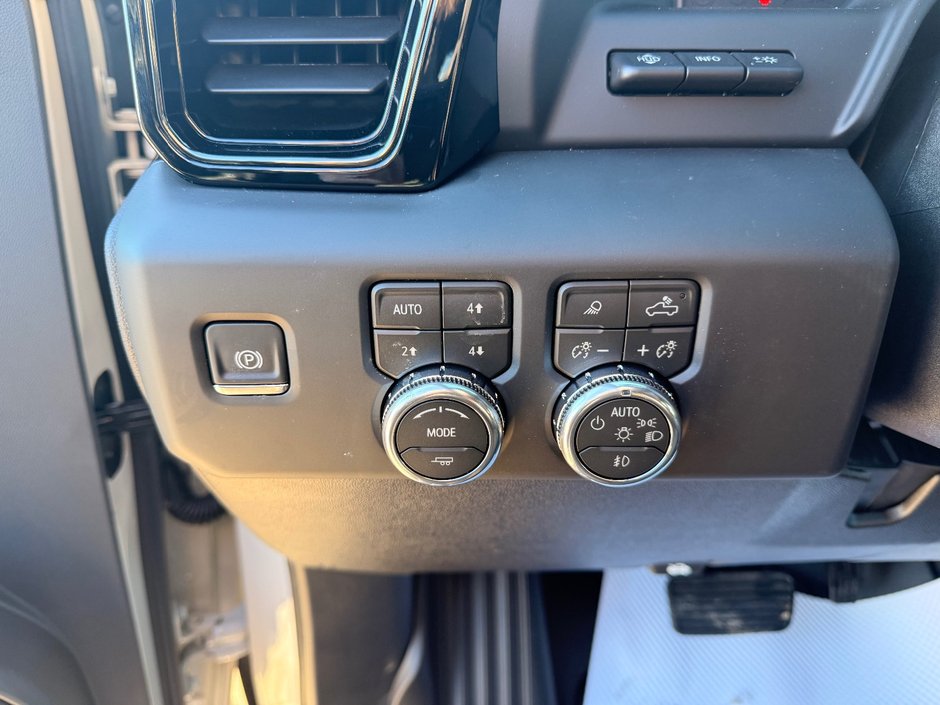 2026 GMC Sierra 3500 HD AT4 SRW-9